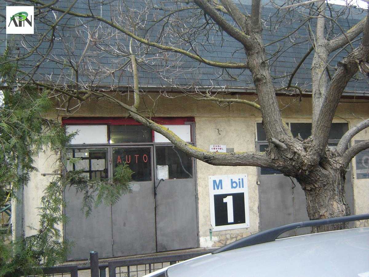 Poslovno - stambeni objekat na Čukaričkoj padini