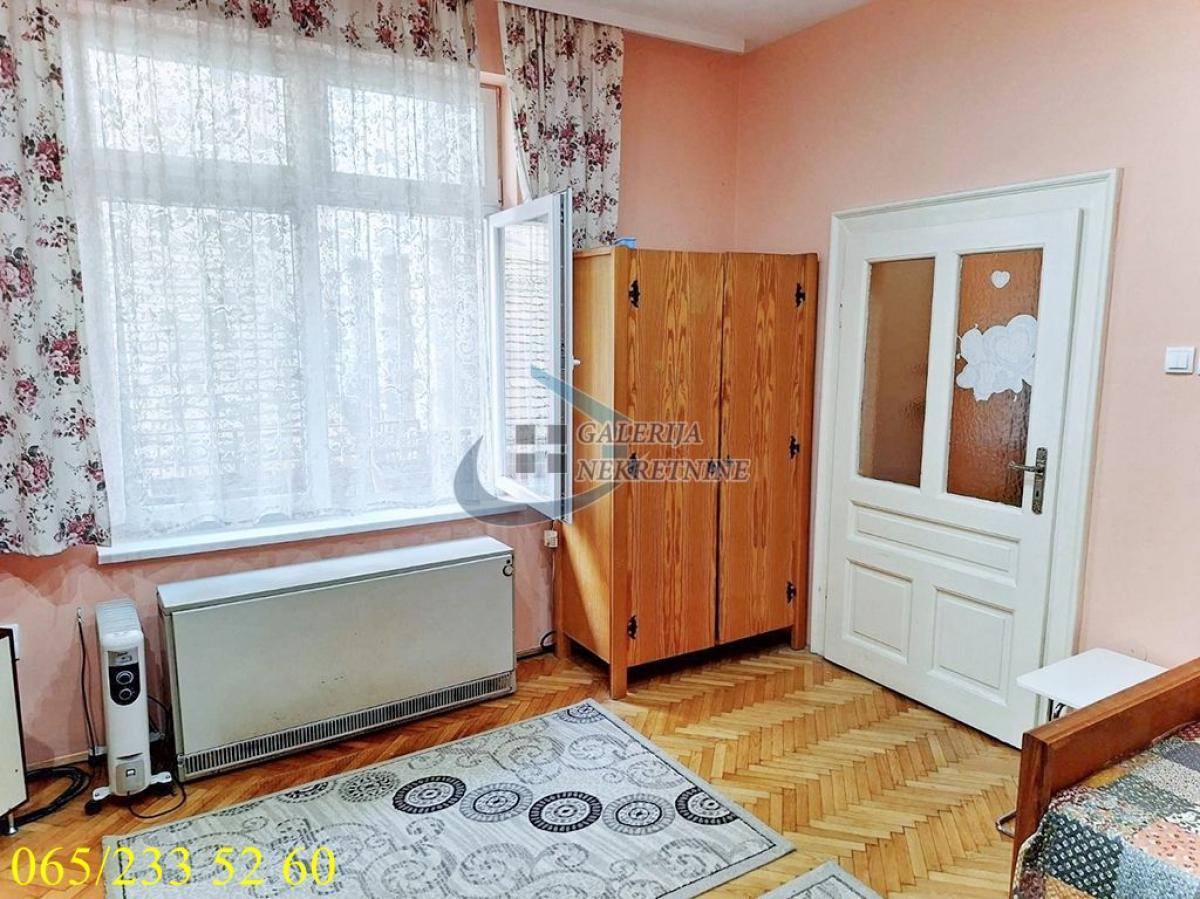 Zvezdara, Đeram - Bulevar kralja Aleksandra 35m2