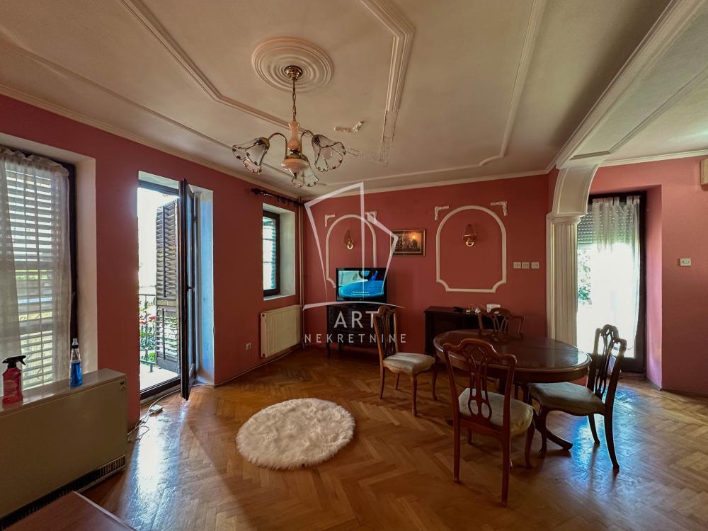 Vertikala kuće,169m2,Zemun polje,Kamendin ID#7778