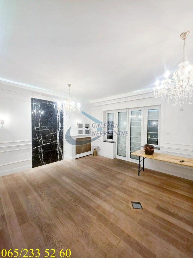 Savski venac, Centar - Savski trg 180m2