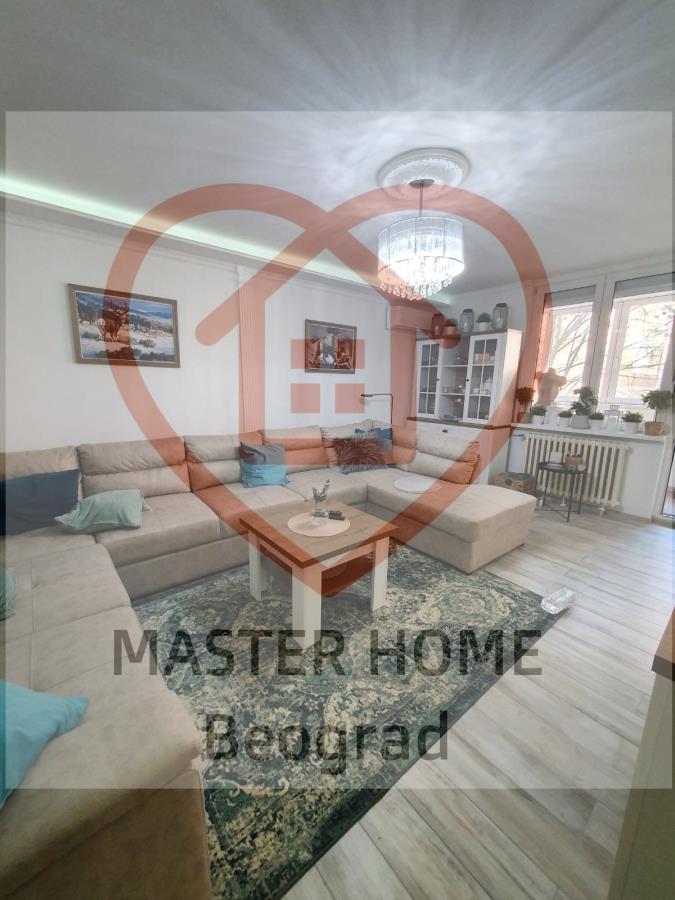 STARI KOŠUTNJAK,fantastičan stan,zgrada od fasadne cigle,92m