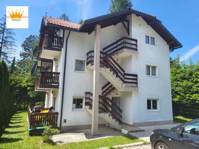 Zlatibor, naselje "Sloboda", 45m2,terasa,EG