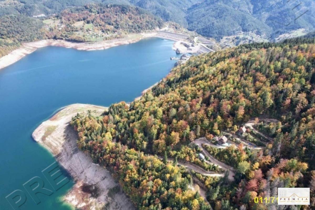 Zaovinsko jezero-Tara, 80m2, plac 121 ar