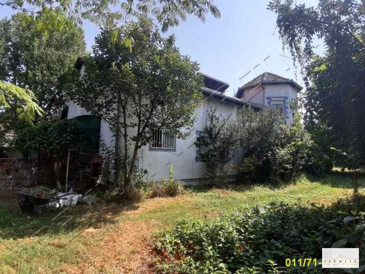 5.0, Nova Pazova, Karađorđeva, LUX, 359m2, plac 48 ari