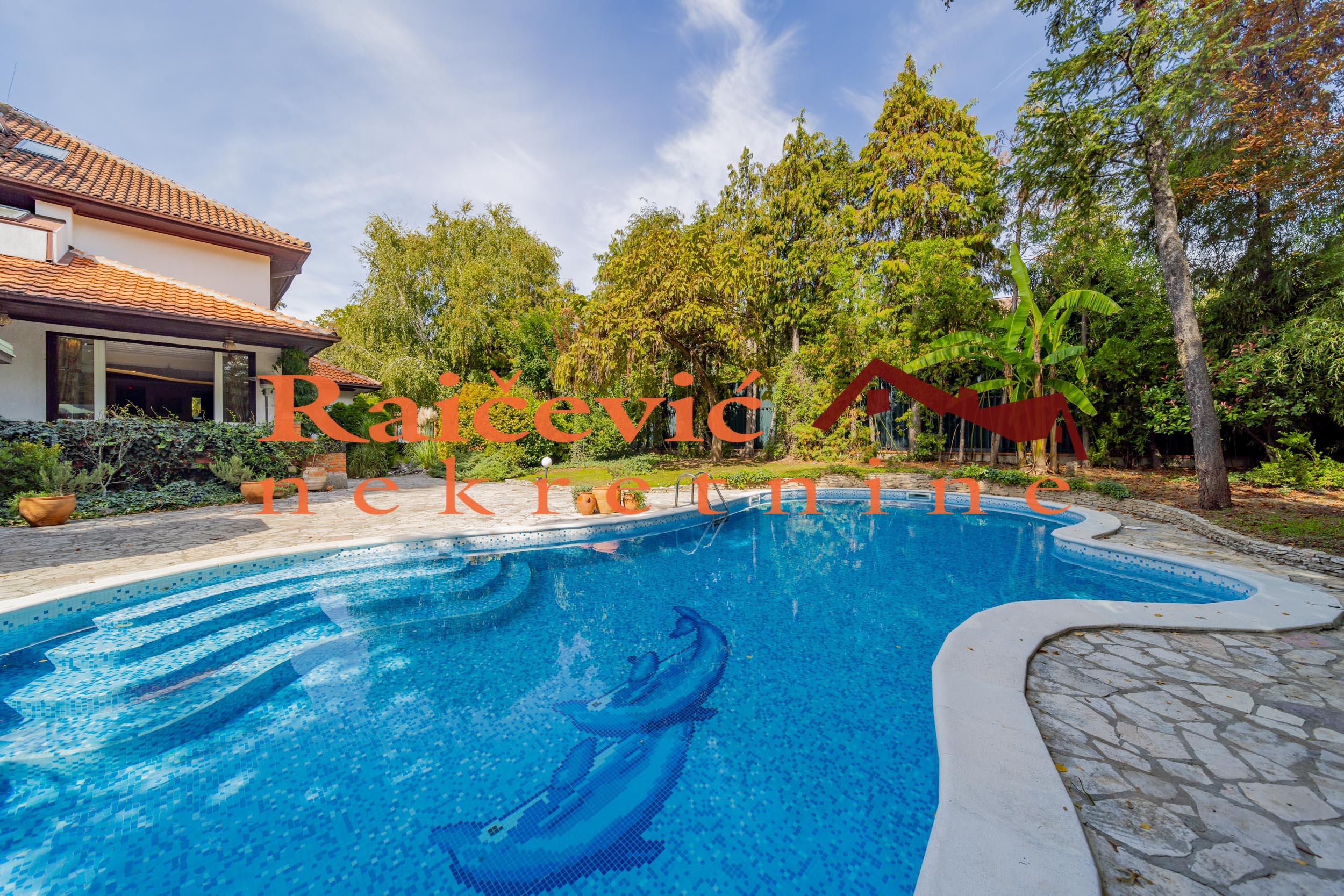 SAVSKI VENAC SENJAK 593m2 , T ,3400000e