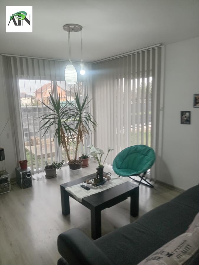 Porodična kuća u Surčinu