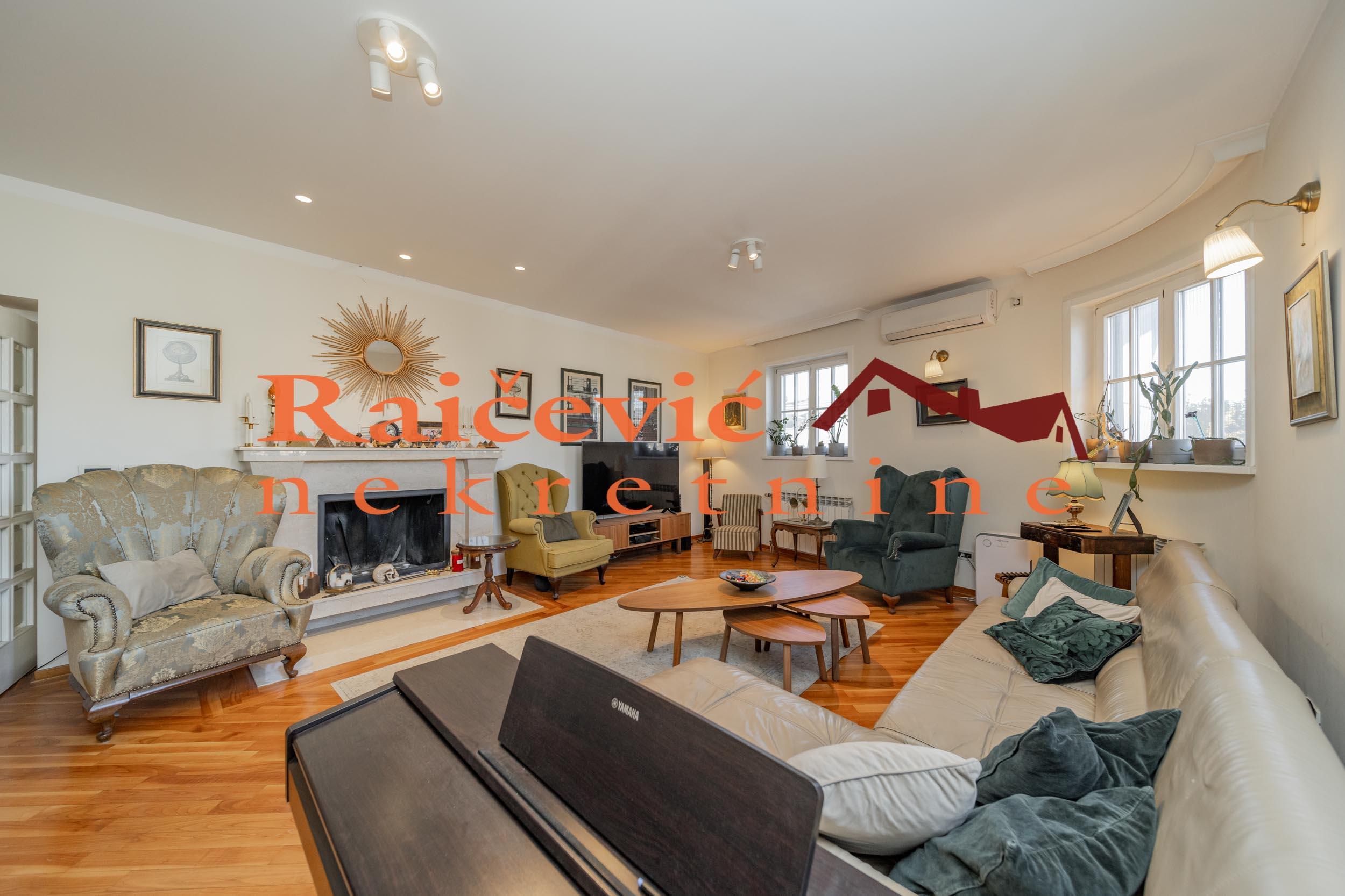 VRACAR VUKOV SPOMENIK 160m2 , L ,595000e