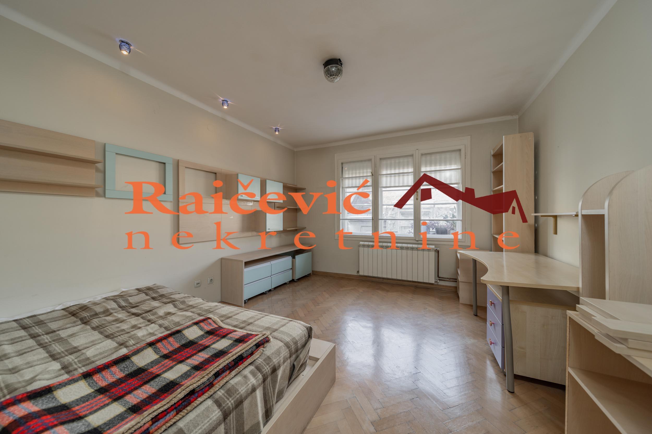 SAVSKI VENAC ZELENI VENAC 72m2 , 225000e