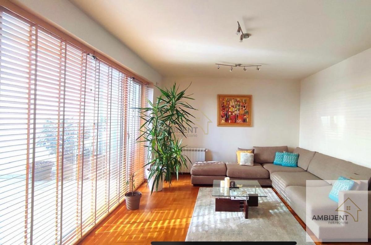 Zvezdara   kuca remek delo