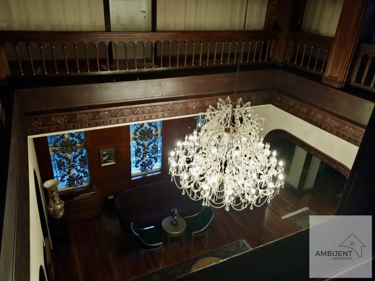 Izuzetna prilika - VELIČANSTVENA REZIDENCIJA, REMEK DELO ARHITEKTURE