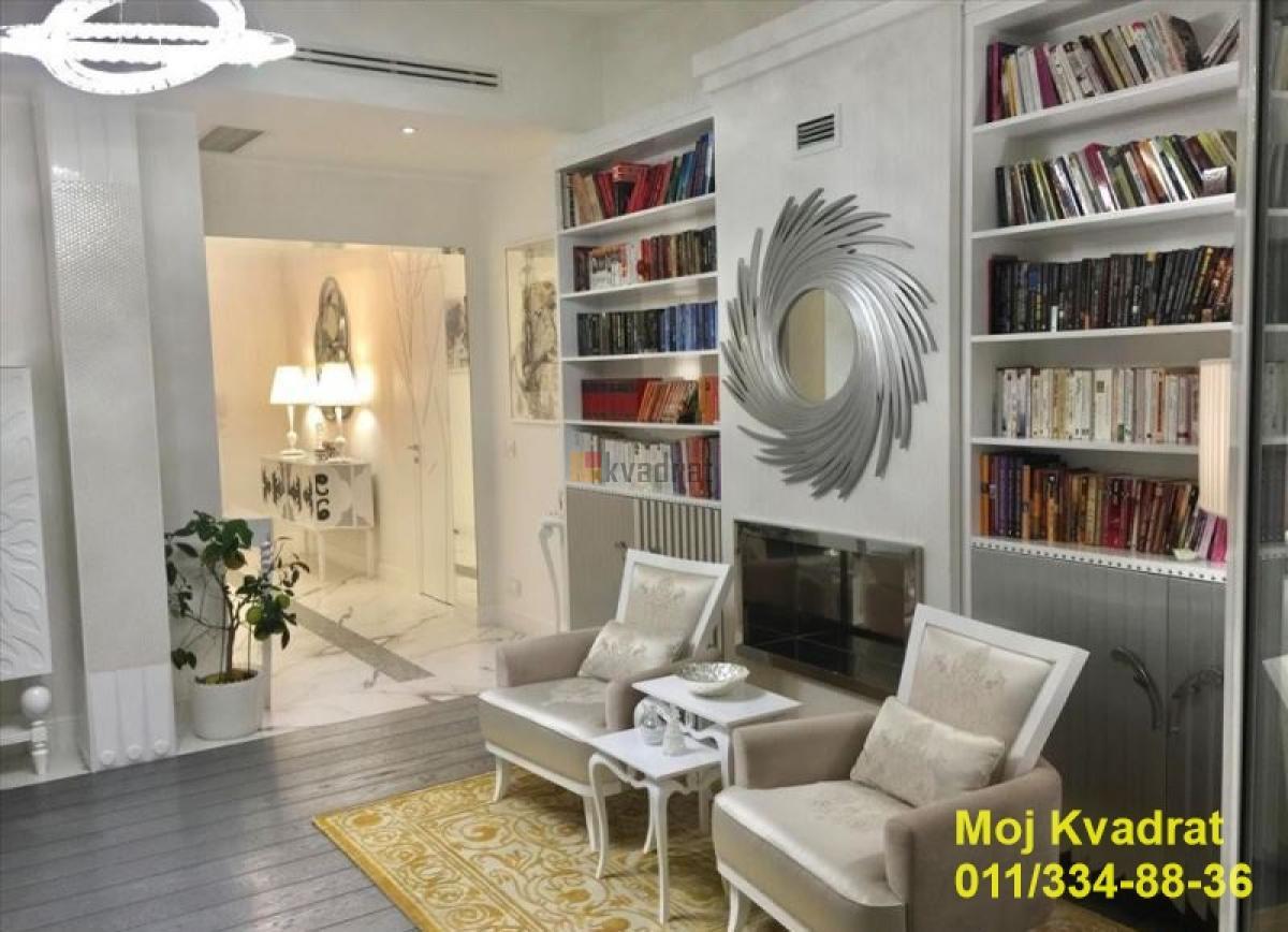 Voždovačka crkva - Vojvode stepe, 135m2 + GARAŽA