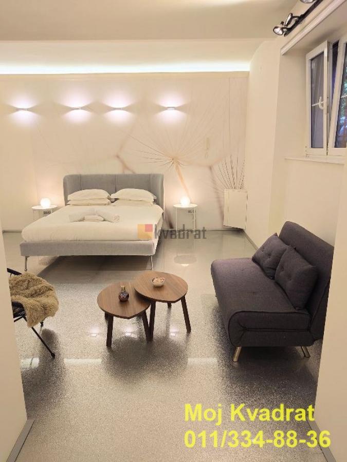 Stari grad, Dorćol - Strahinjića Bana, 53m2