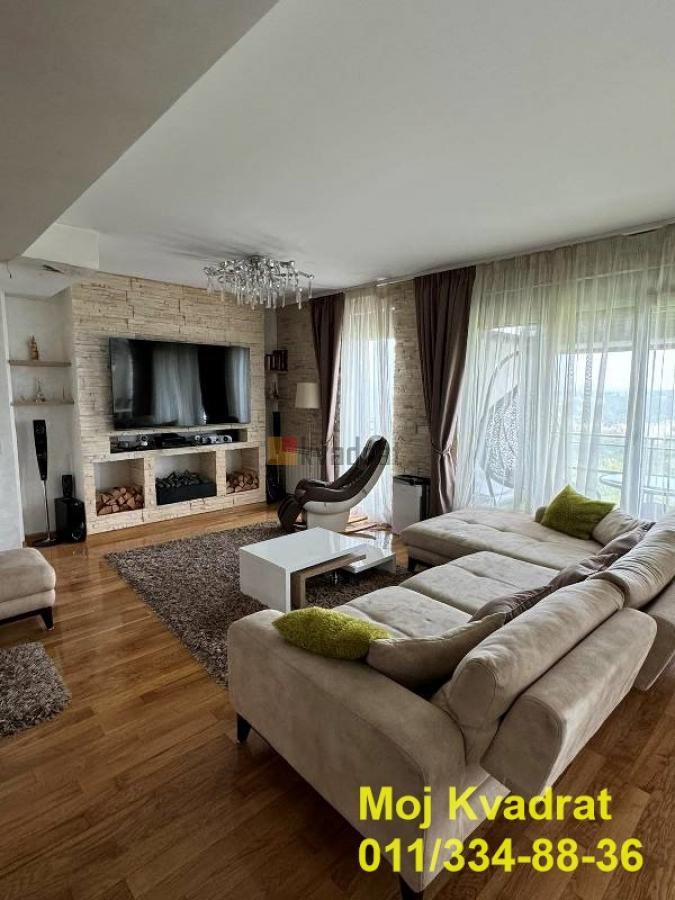 Rakovica, Skojevsko naselje - Luke Vojvodića, 270m2