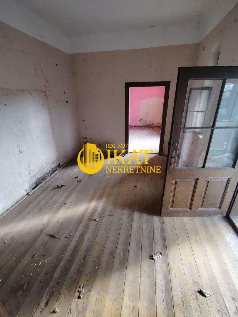 Titel, kuća 84m2 sa placem 5,6 ari ID#3777