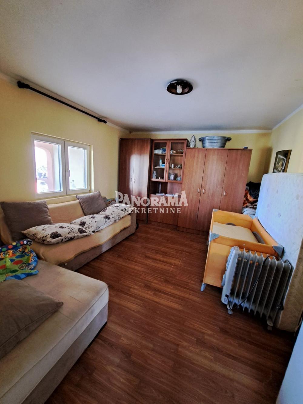 Kuća Obrenovac naselje Piroman Pr,109m2 na 15ari,uknjižena I