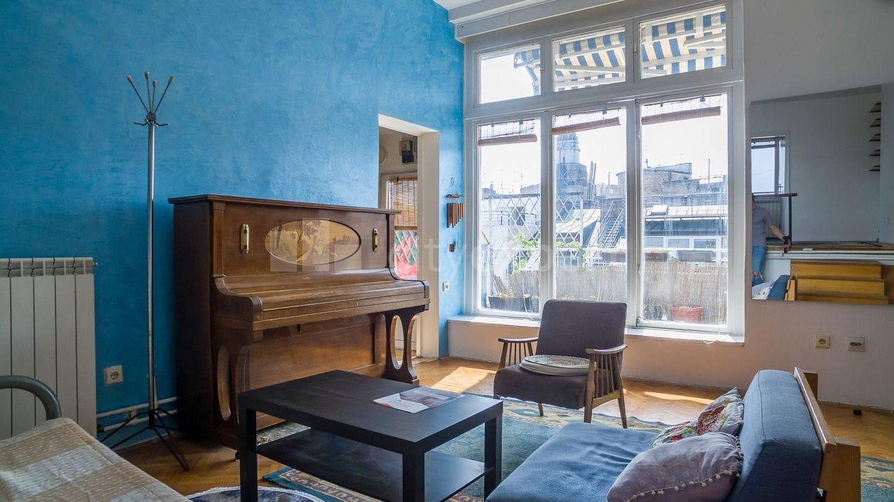 Prodajemo 5.0 stan u centru, Kosovska, 98m2, za renoviranje