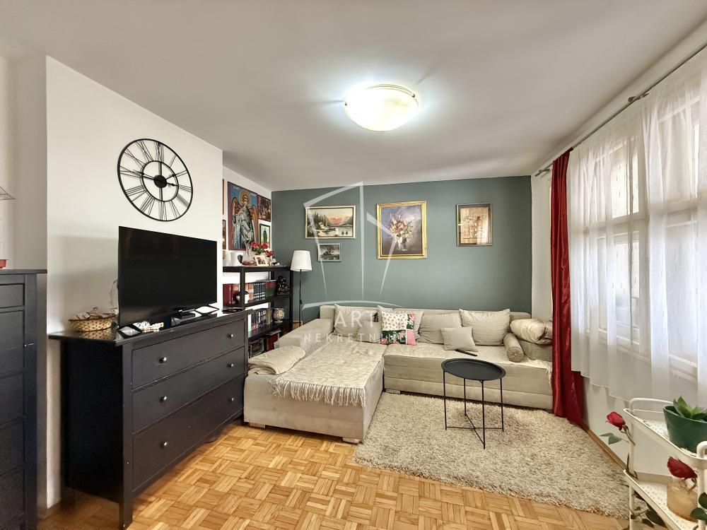 TC Zira, Ivankovačka, 80m2 ID#1056011