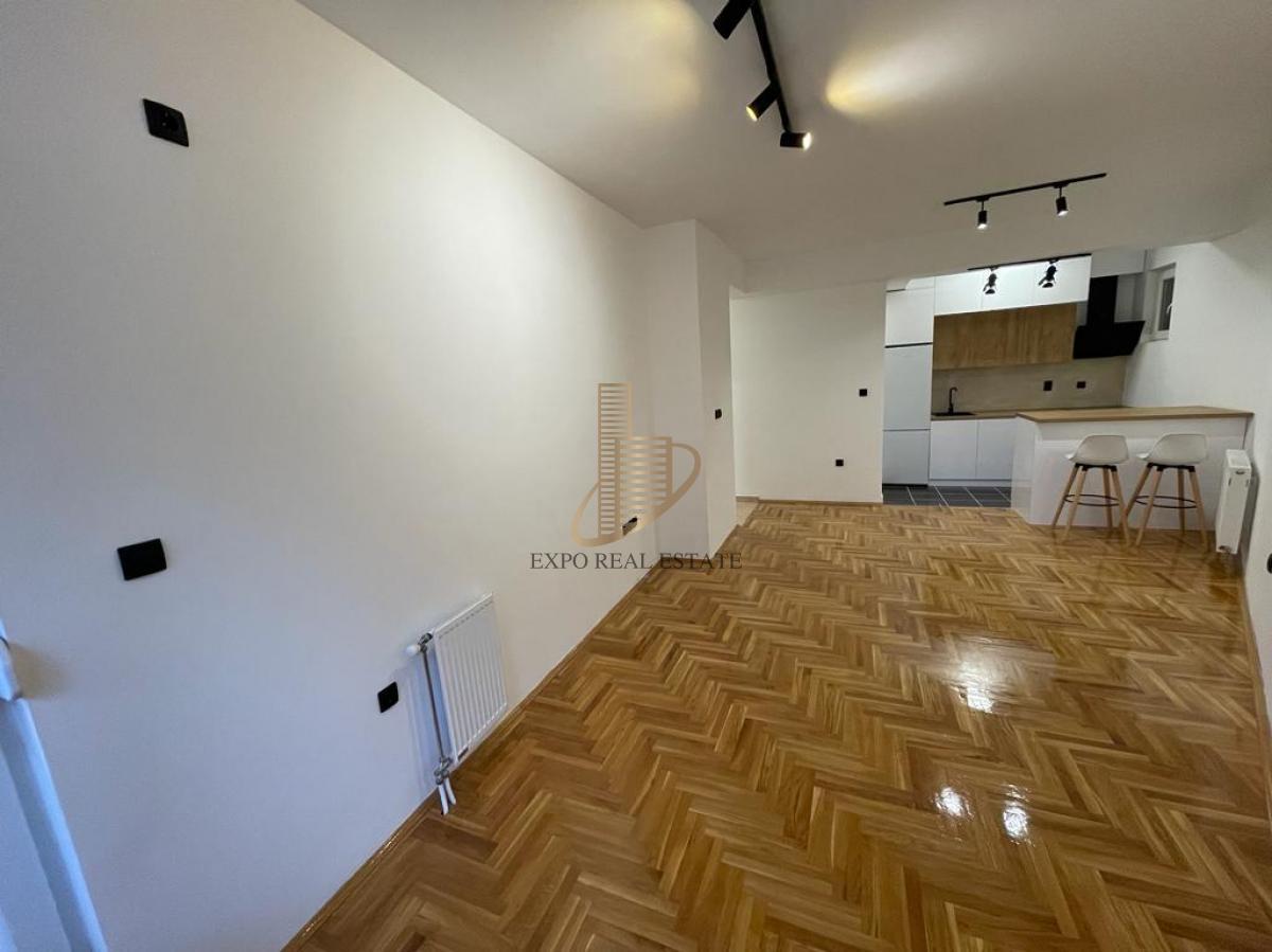 Jednoiposoban stan, 50 m², Bulevar Evrope