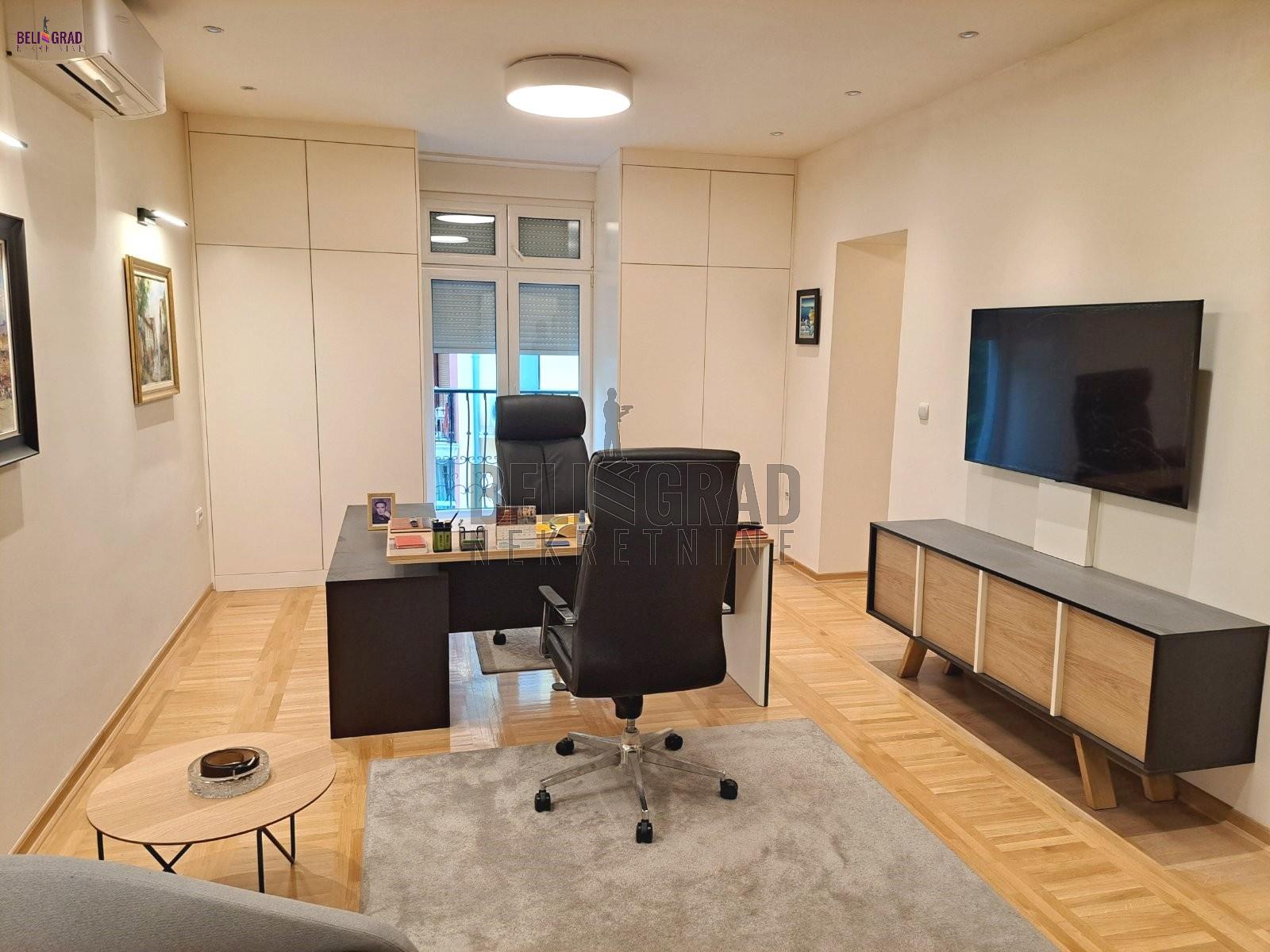 Bajlonijeva pijaca, Drinčićeva 48m2