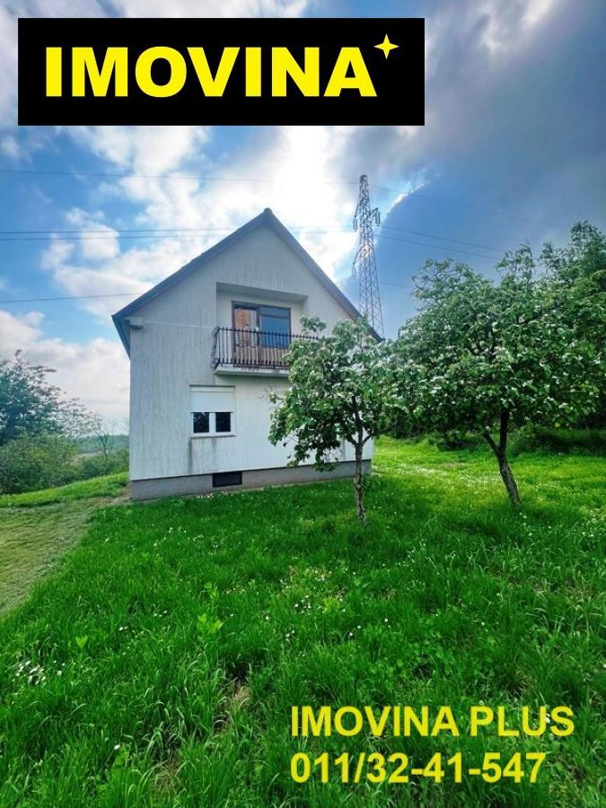 Fruška Gora, Banstol-vikend naselje, odlična kuća