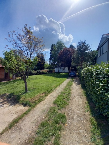 Avala, kragujevacki put. 200 m2, uknjizena 130.000 e