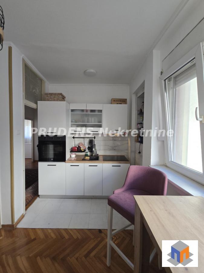 Obilićev venac 2.0, dva parking mesta