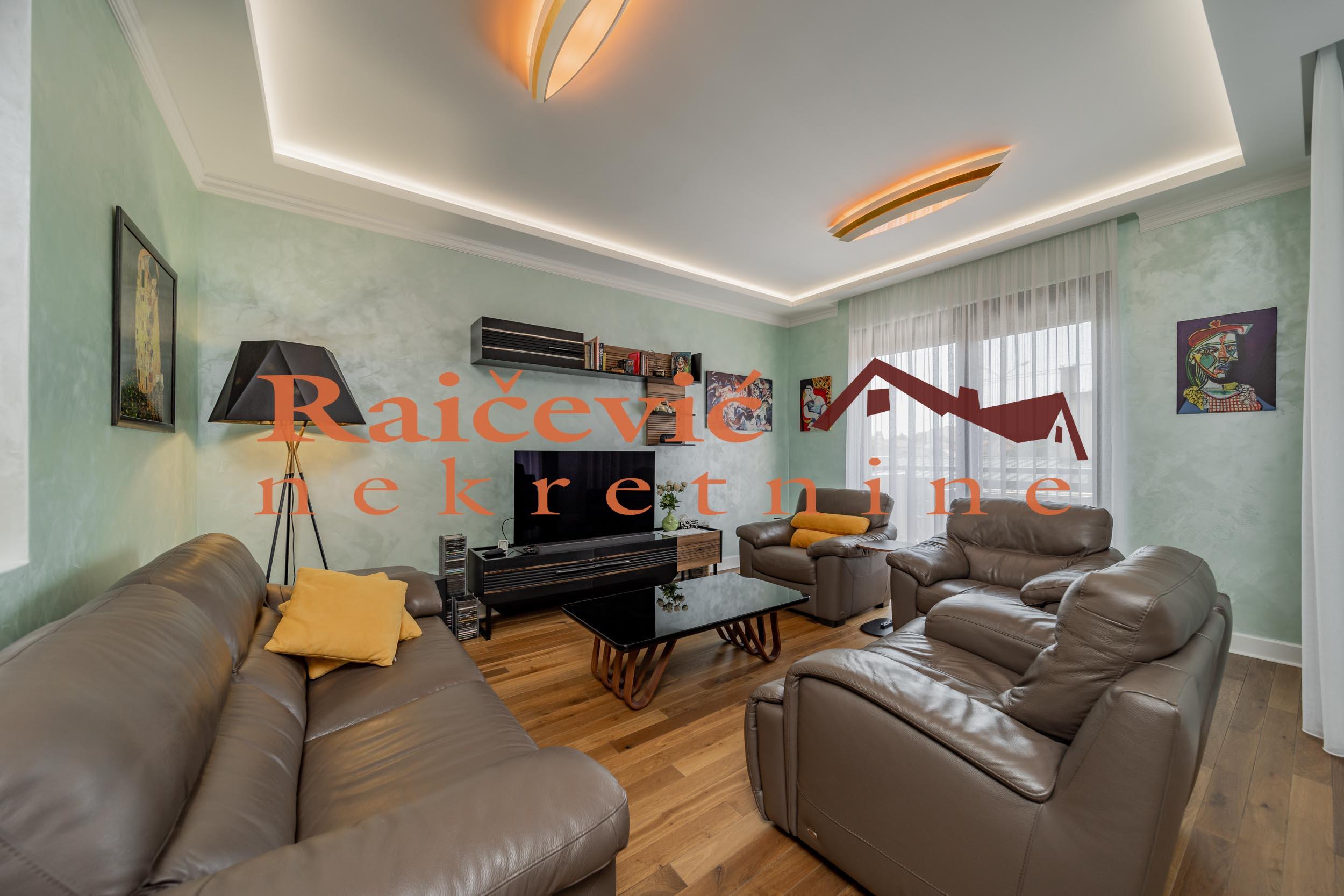 ZEMUN PREGREVICA 102m2 , T ,480000e