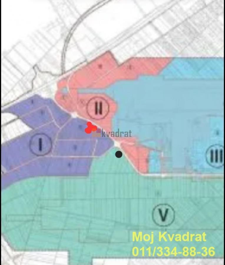 Surčin - kod Aerodroma Nikola Tesla, plac 215 ara