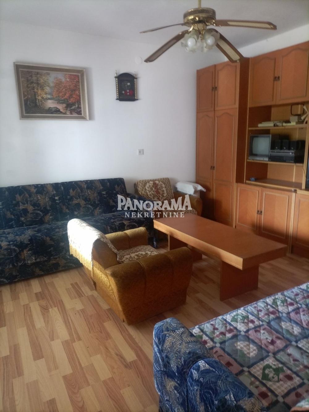 Kuća u naselju Ivanovci kod Ljiga na 6 ari placa ID#5428