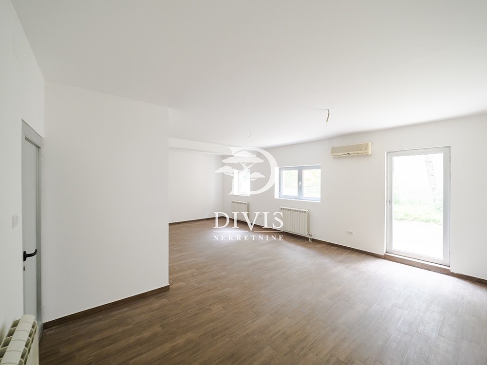 Renoviran 2.0 stan na Vračaru, Mlatišumina, 59m2