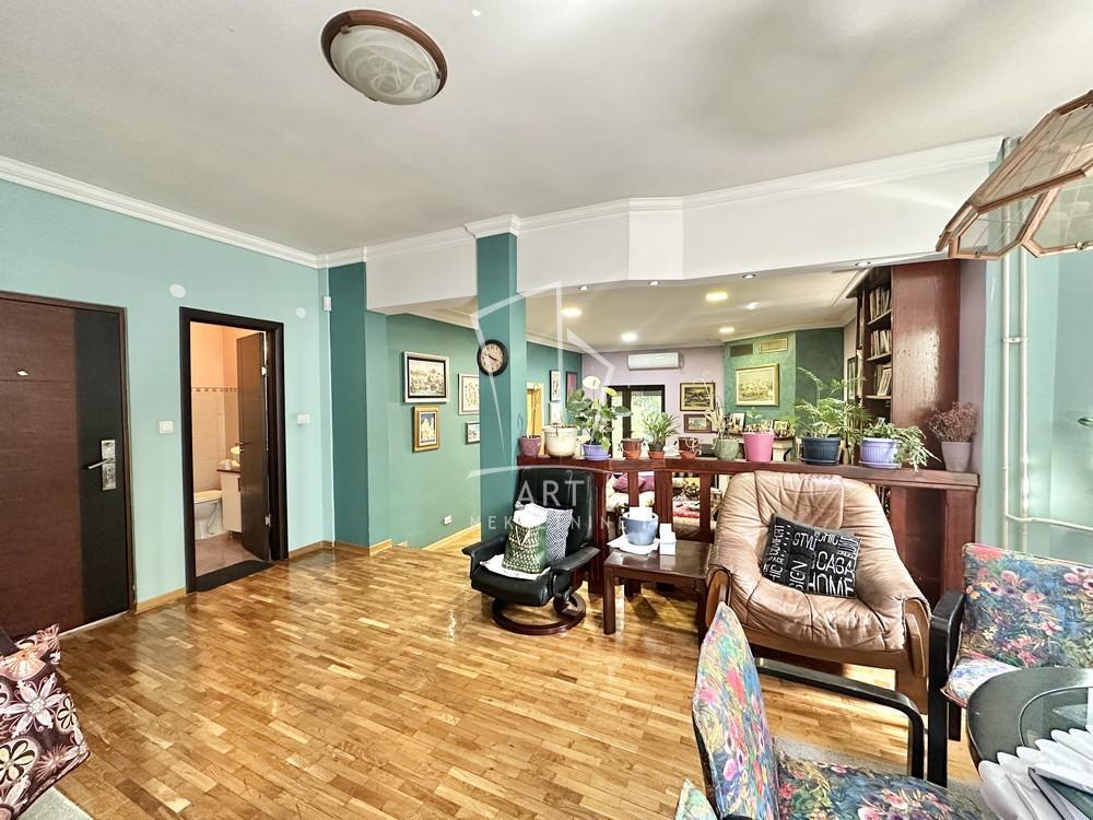 Uknjižena kuća pogodna za razne namene ID#11148