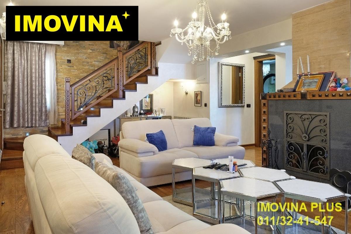 Izuzetna ponuda - Lux kuća sa bazenom, 220m2