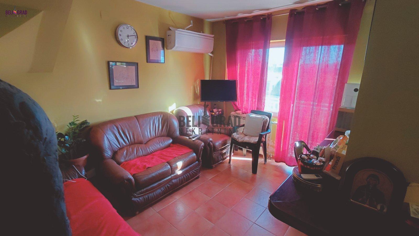 Stevana Sinđelića, dobra lokacija, dupleks