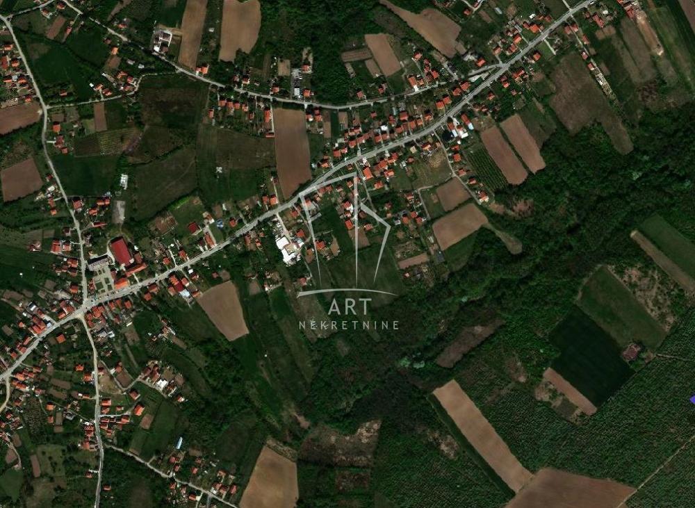 Uknjiženo poljoprivredno zemljište u industrijskoj zoni ID#1