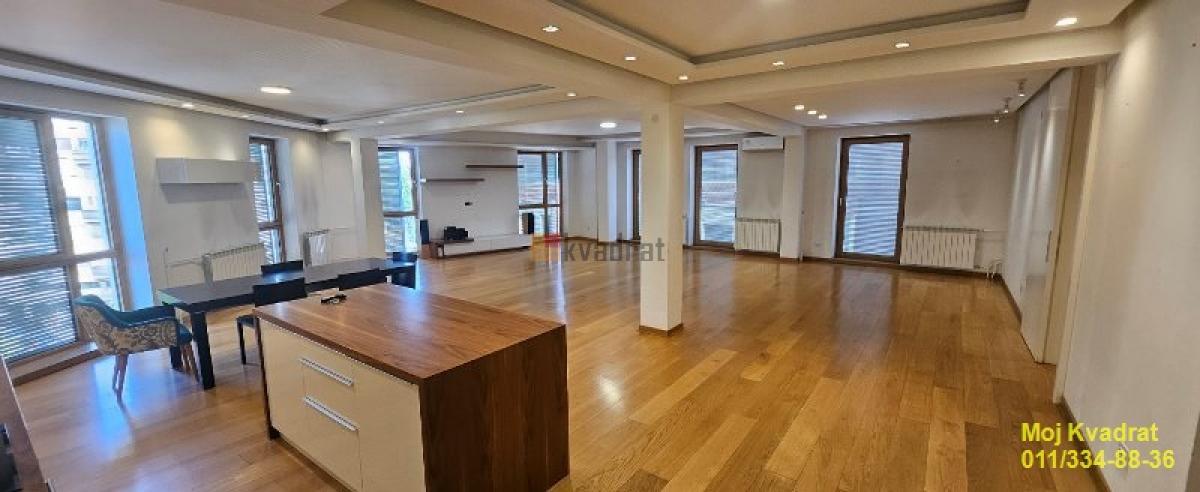 Vračar, Hram Svetog Save - Sokolska, 148m2