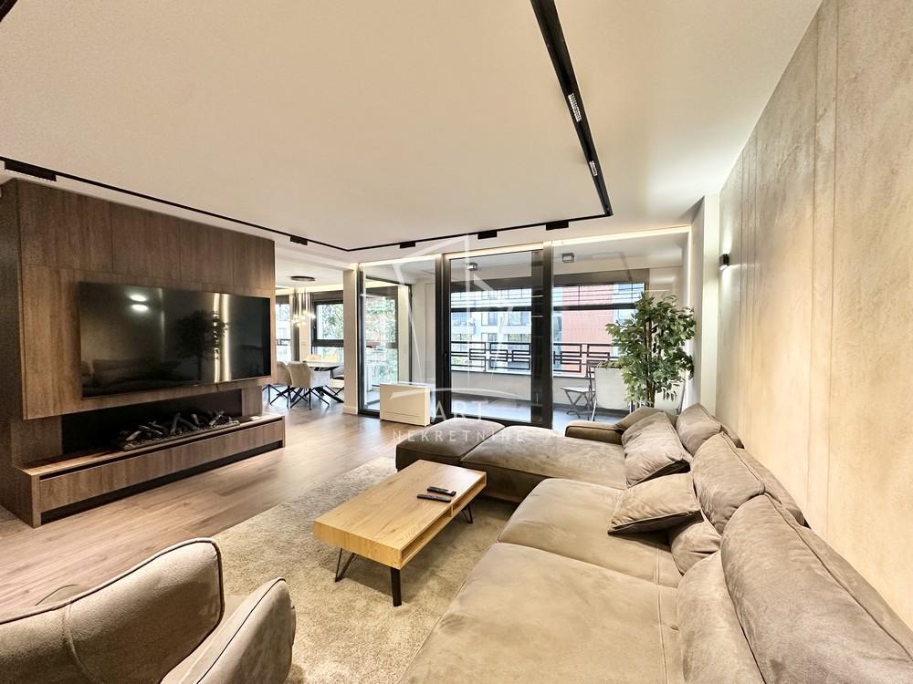 Penthouse iz snova - Super luksuz u srcu Vračara ID#11619