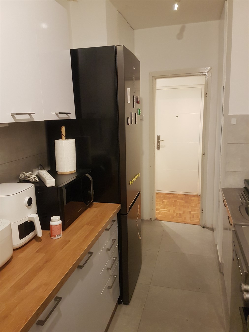 Renoviran 2-soban stan 63m2 preko puta Beo Shopping Centra 