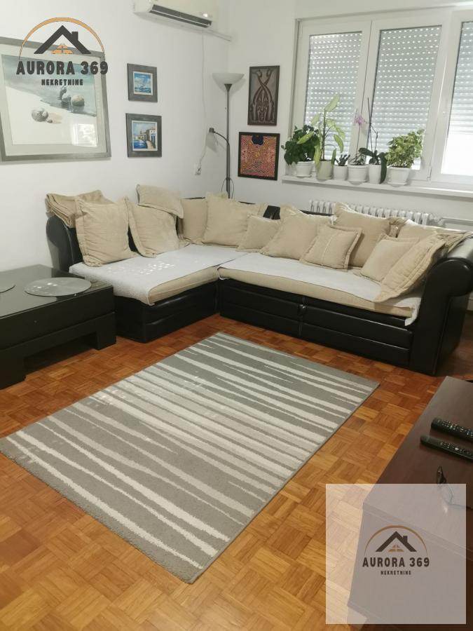 NOVI SAD, DETELINARA. ODLIČNAN DVOSOBAN STANA, 47m2