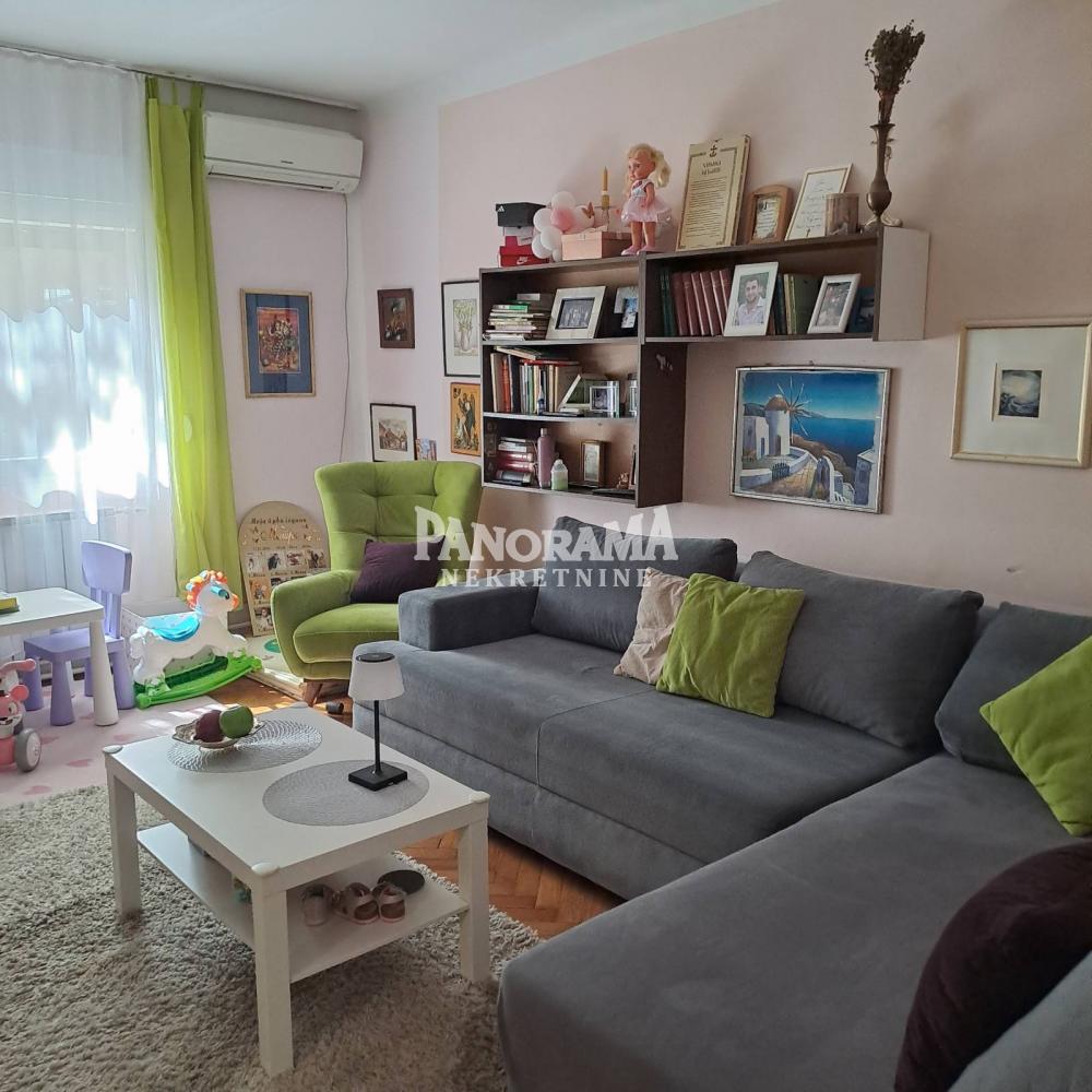 Botanička bašta-Dalmatinska ,3.0,73m2,uknjižen ID#3243