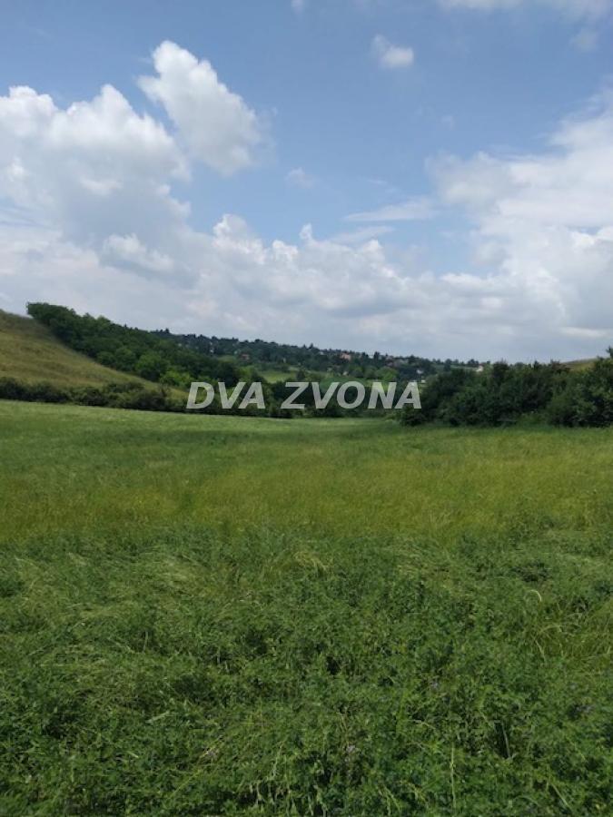Potencijalna mogućnost gradnje, uz određene uslove! 52 ara poljoprivrednog zemljišta – Čortanovci