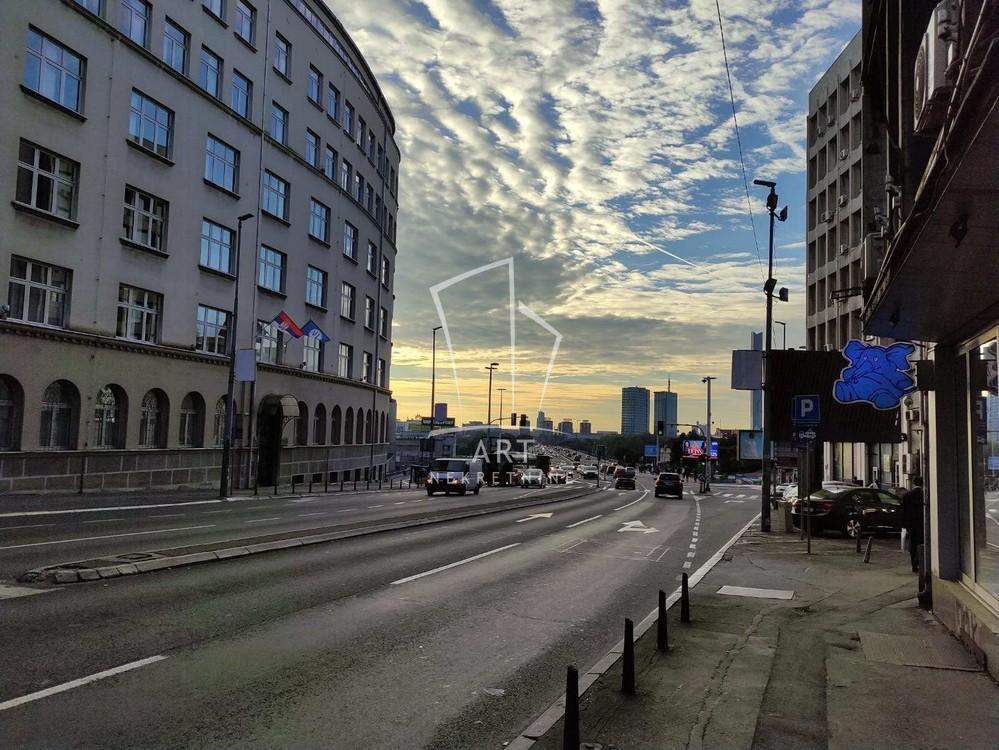 Duplex u strogom centru ID#12056