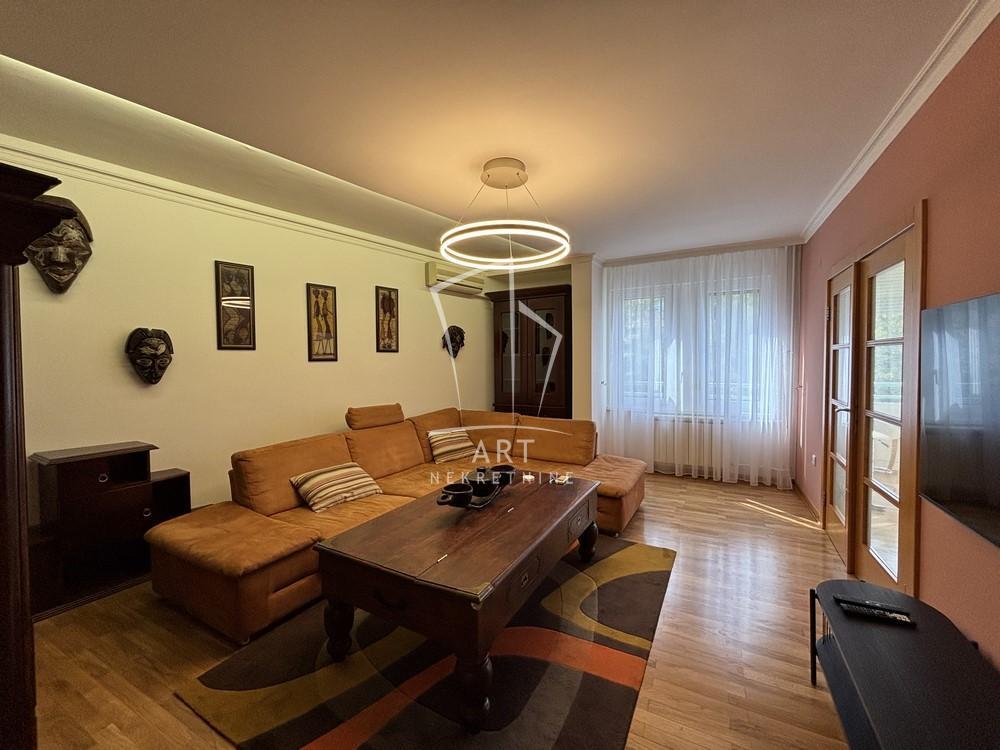 Sa pogledom na Kalemegdan, garažno mesto uključeno u cenu ID