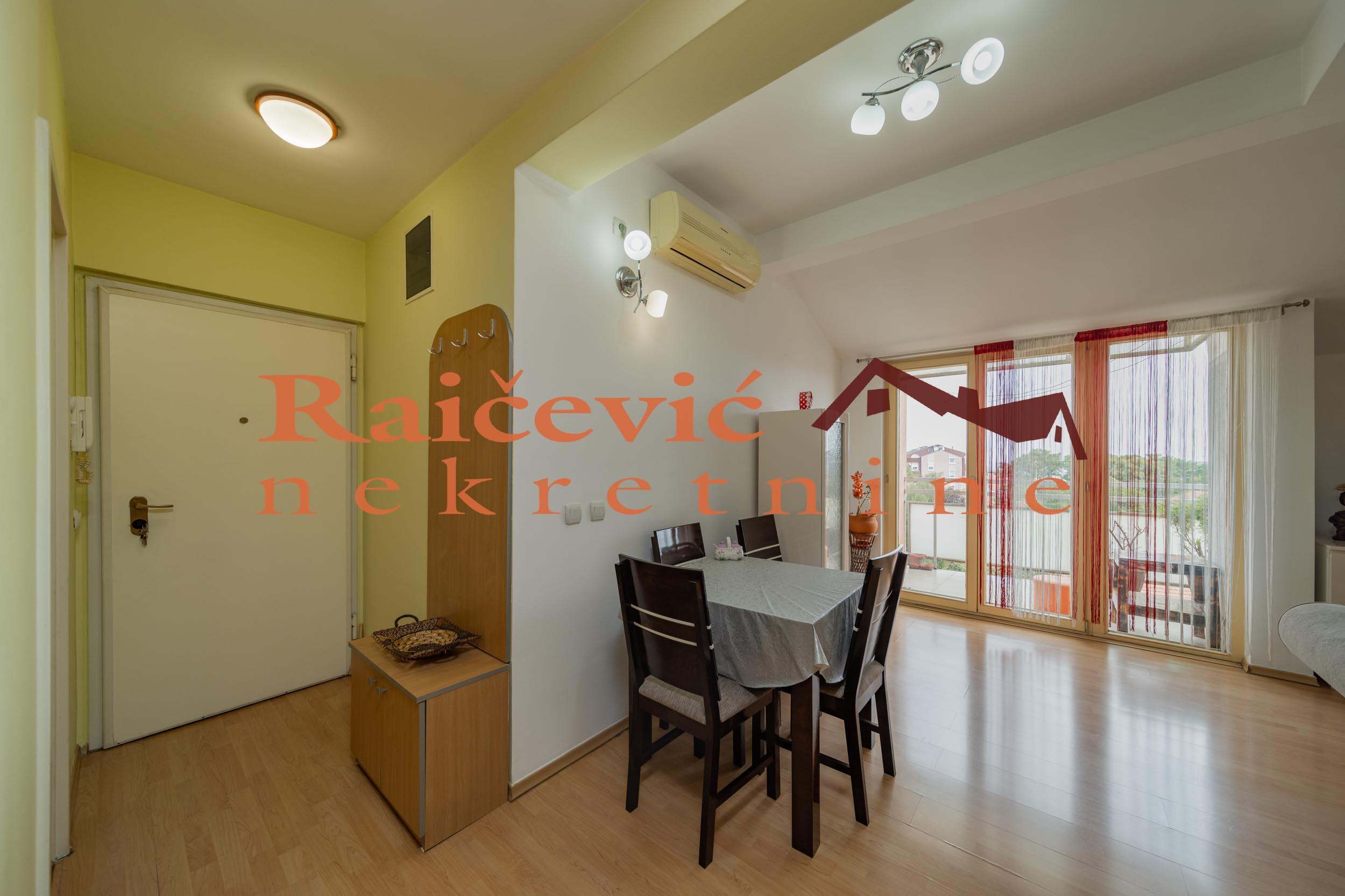 ZVEZDARA KLUZ 65m2 , T ,650e