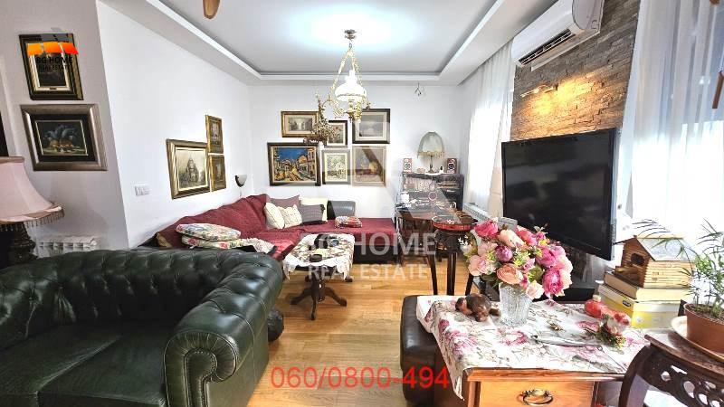 Stan na Vračaru sa terasom od 50m2, Sazonova ID#3457