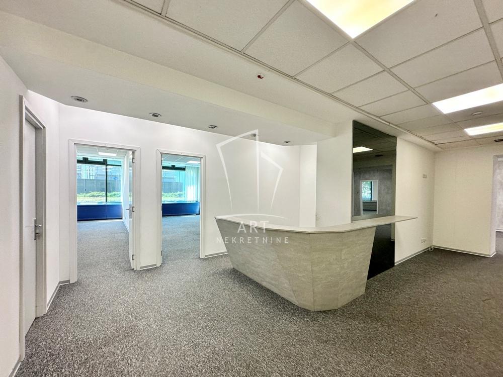 Poslovna zona, Genex apartmani ID#12341