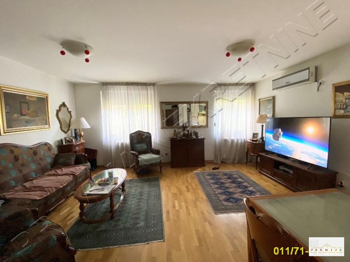 3.0, Neimar, Mihaila Gavrilovića, 83m2