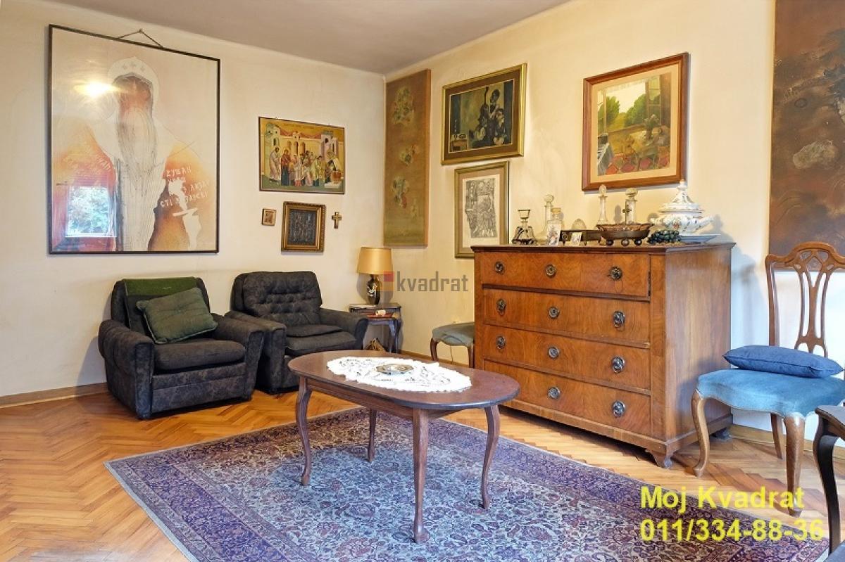 Voždovac, Lekino brdo - Bačvanska, 72m2