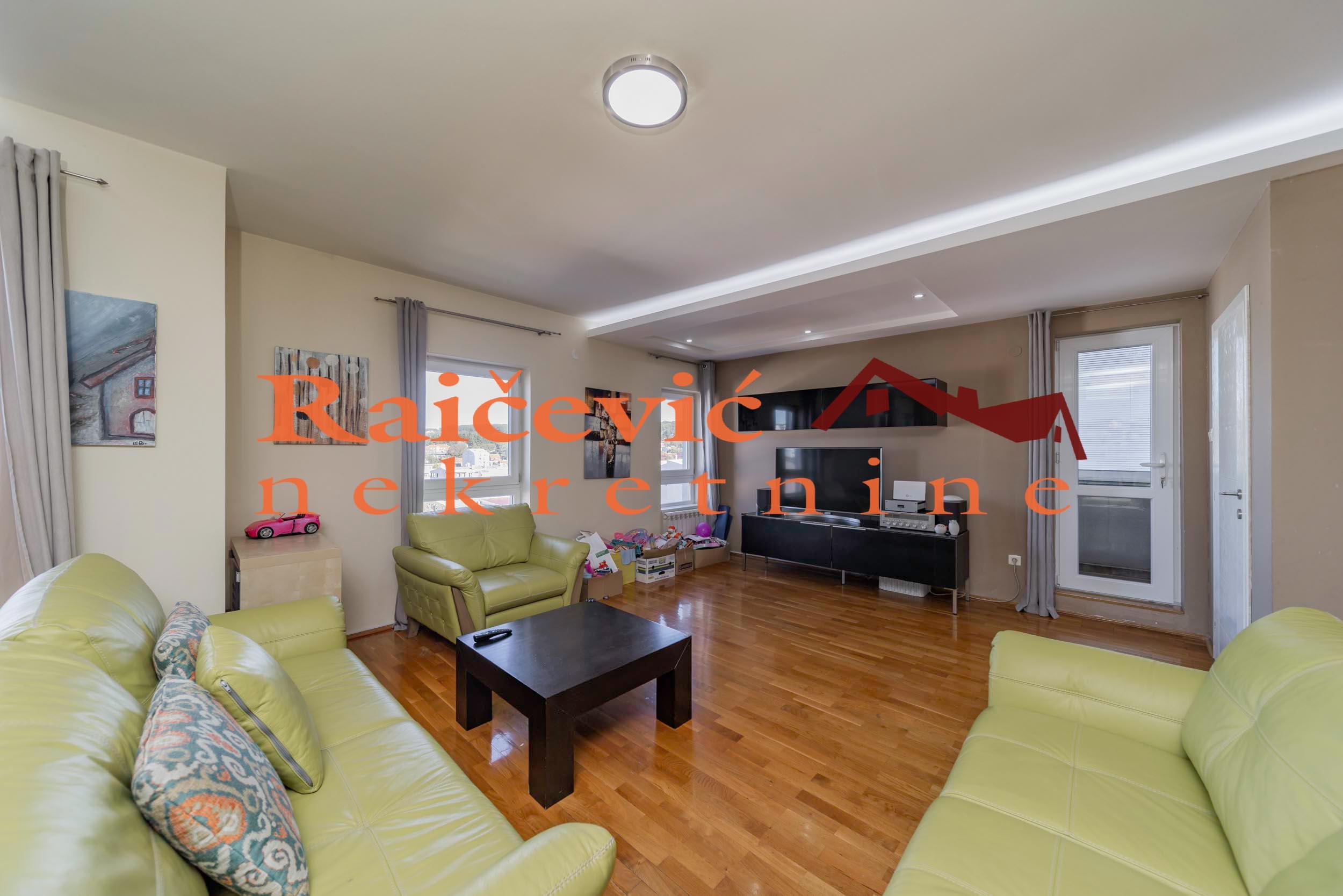 ZVEZDARA DJERAM 160m2 , T+b ,390000e