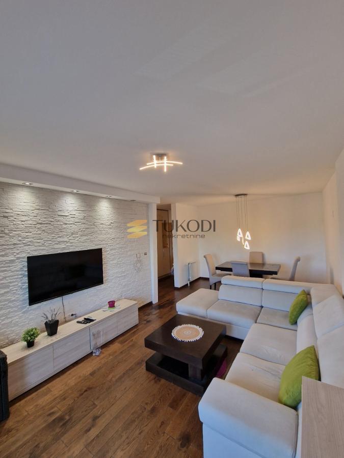 Prodaja 3,0 stan od 86m2 Laguna