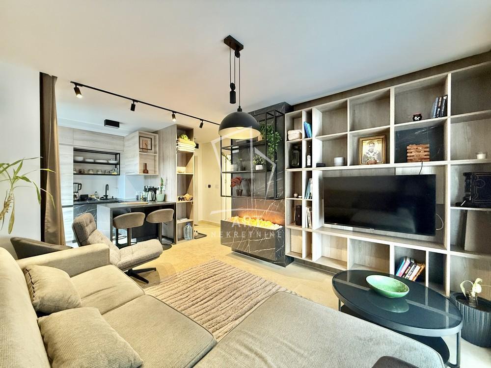 Apartman sa garažnim mestom ID#12568